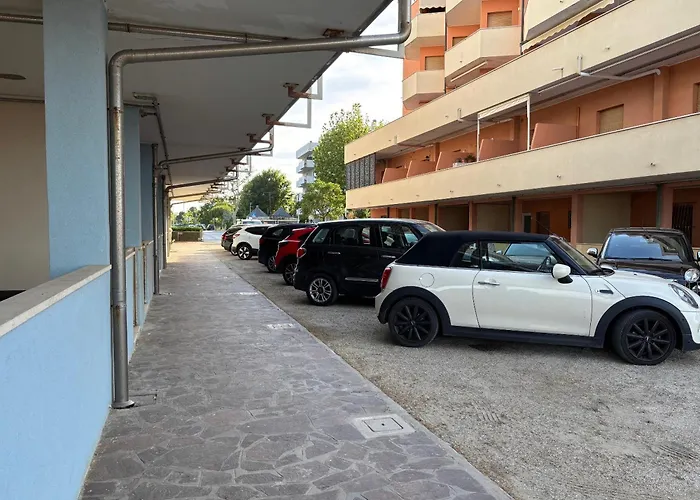 Cn018 - Cesenatico, Elegante Quadrilocale Fronte Mare Con Posto Auto Appartement